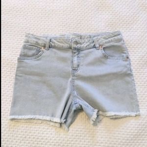 🌲Cat & Jack Girl Short Size 14-16